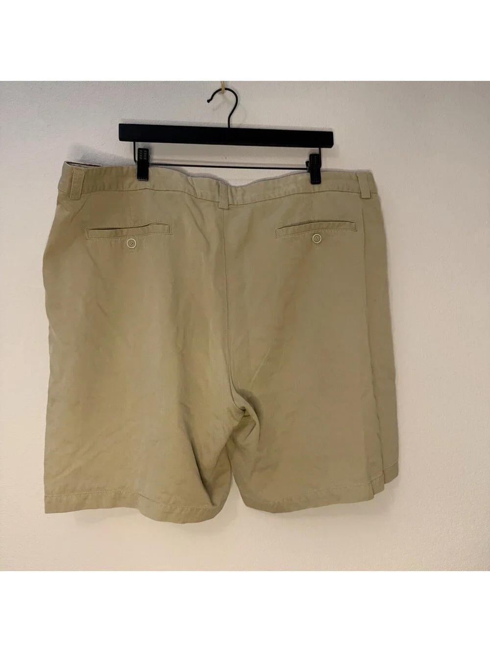 Tommy Bahama 100% Silk Shorts Men 42 Tan Khaki Flat Front Luxury Casual